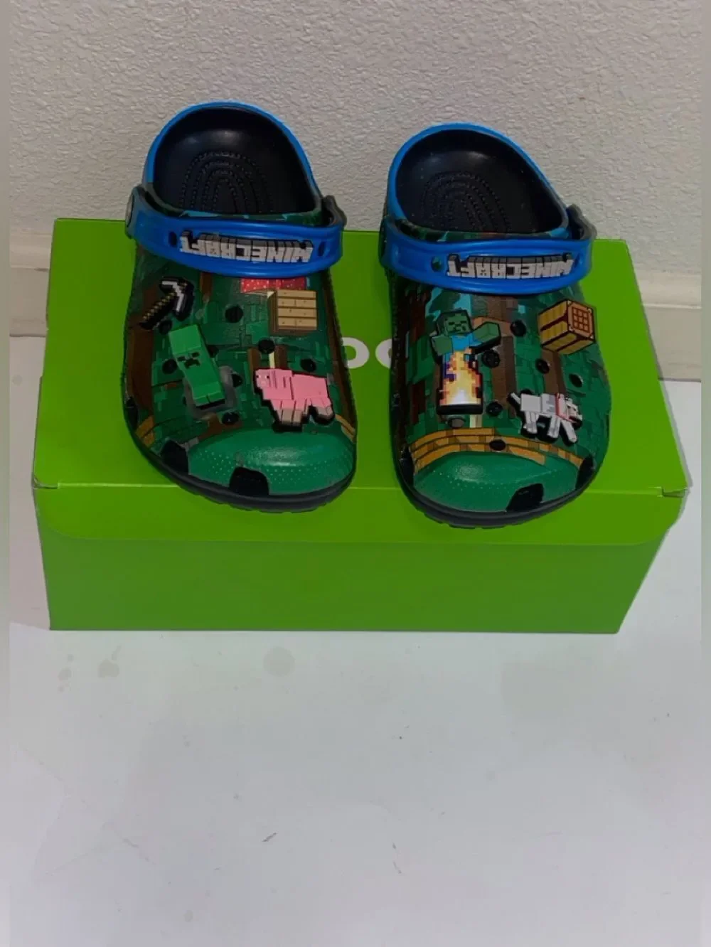 CROCS comfortable kids